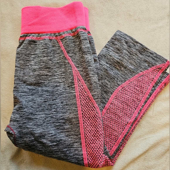 Active pants - Picture 1 of 2